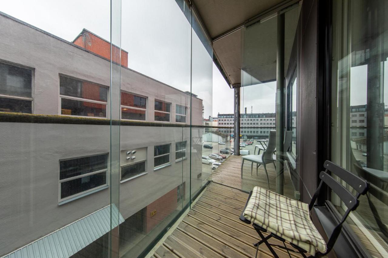 Foorum Apartments With Sauna # Balcony-Contactless Check-In Tallinn Bagian luar foto