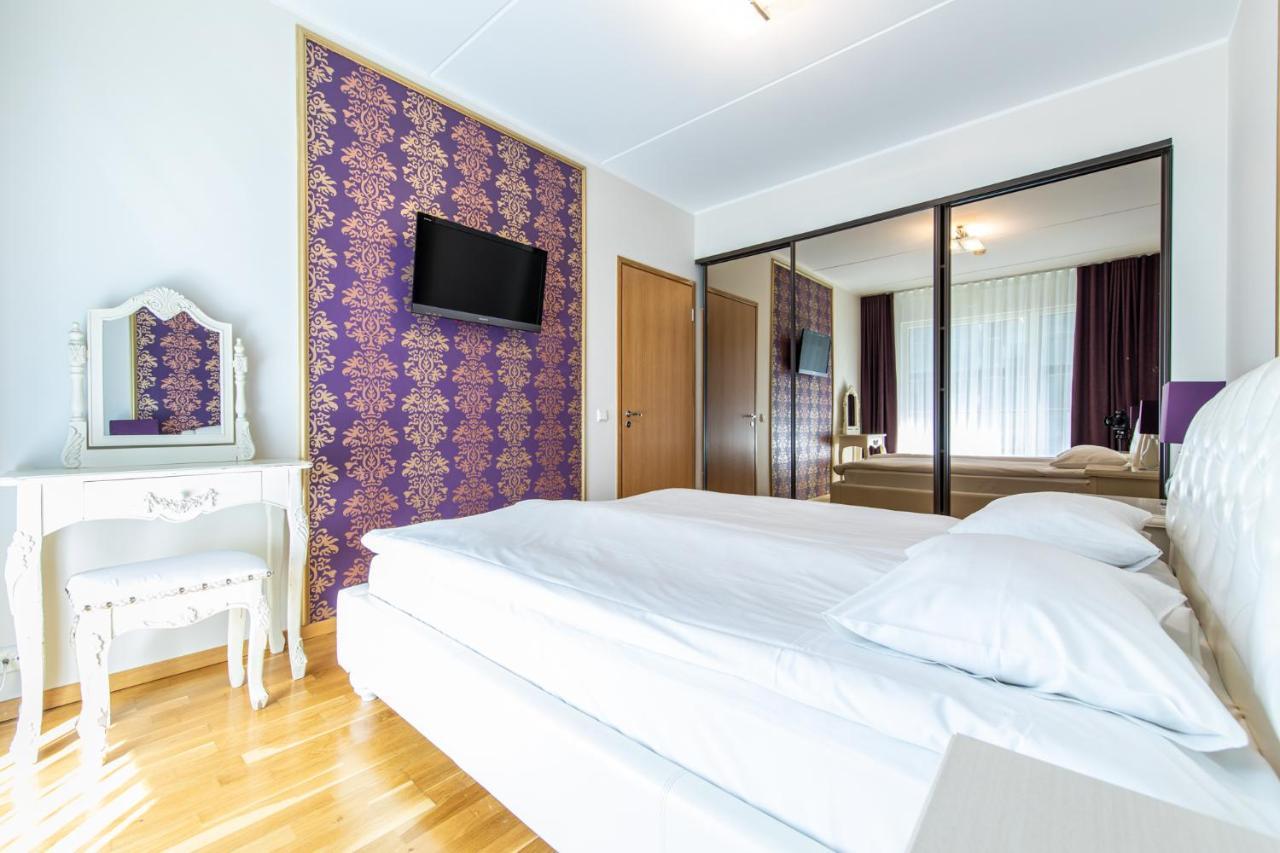Foorum Apartments With Sauna # Balcony-Contactless Check-In Tallinn Bagian luar foto
