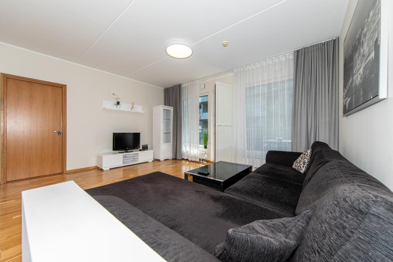 Foorum Apartments With Sauna # Balcony-Contactless Check-In Tallinn Bagian luar foto